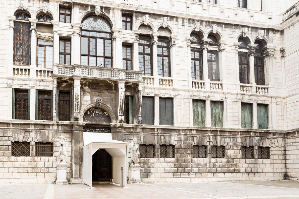 Ve.N.I.Ce Cera Casa Santo Stefano Apartment Venesia Bagian luar foto