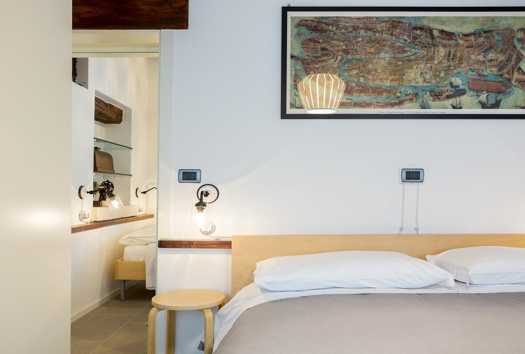 Ve.N.I.Ce Cera Casa Santo Stefano Apartment Venesia Bagian luar foto